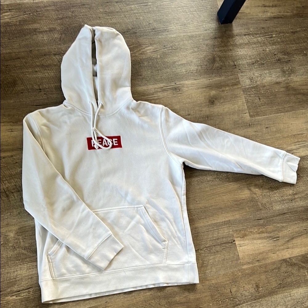 H&M Red and White Sweater with Graphic Design